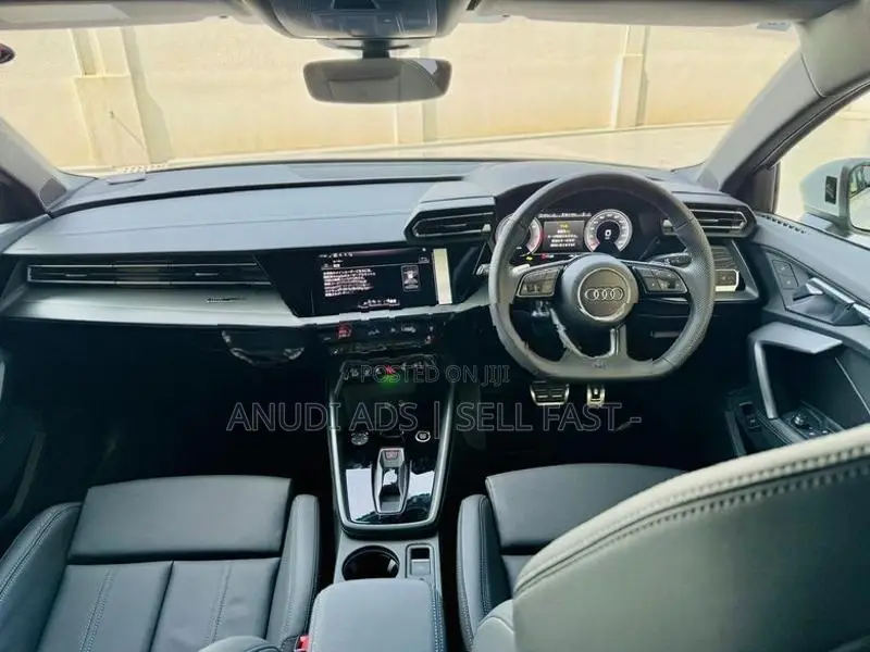 Audi A3 S Line Advance B/NEW 2025