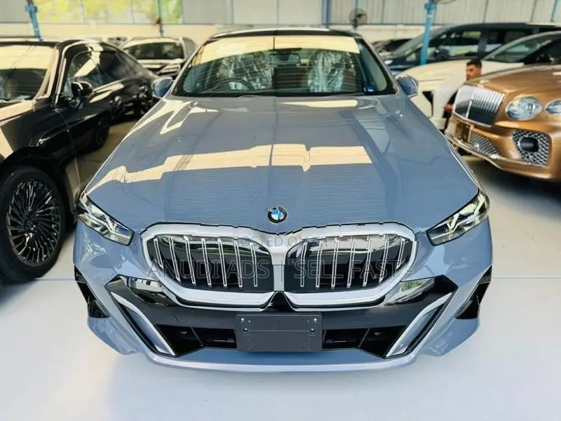 BMW 525i Li M Sport LWB B/New 2025