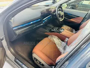 BMW 525i Li M Sport LWB B/New 2025
