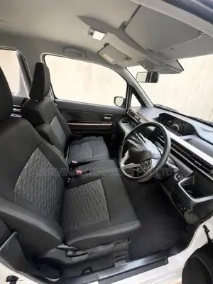 Suzuki Wagon R Custom ZX 2025