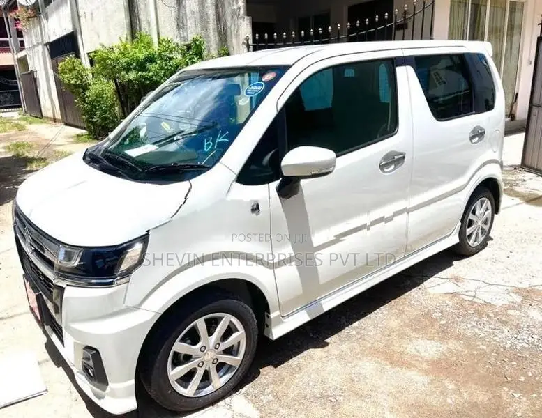 Suzuki Wagon R Custom ZX 2025