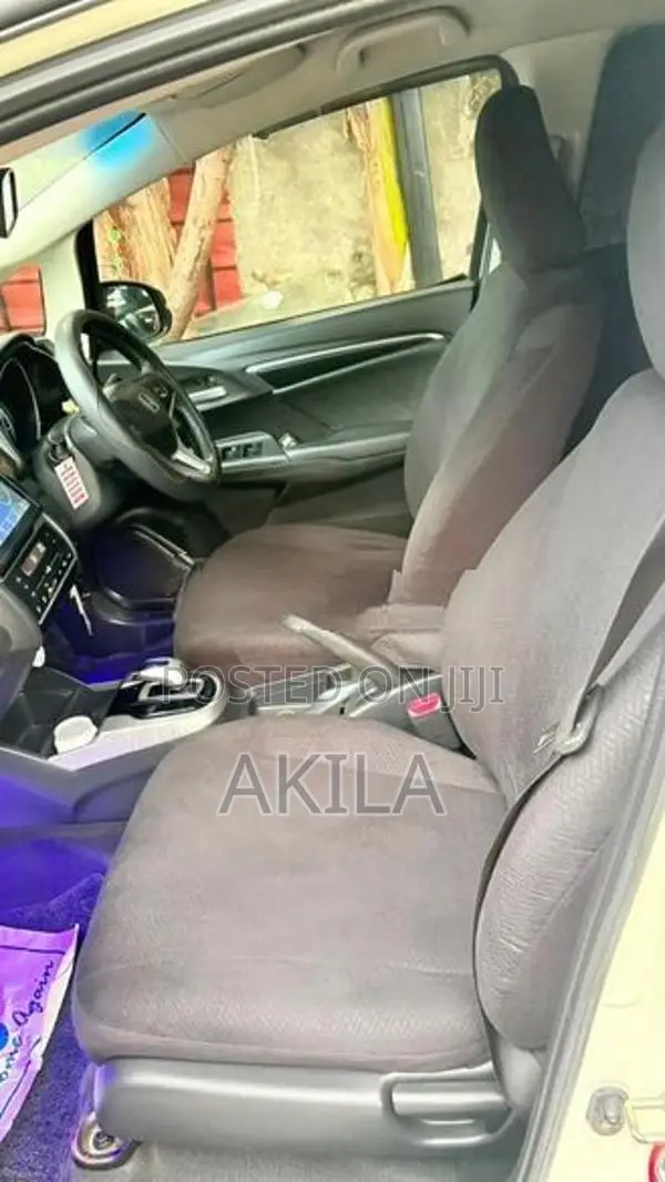Honda Fit 2015