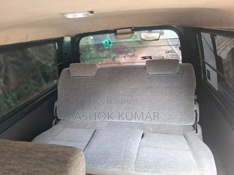 Mazda Bongo 2004