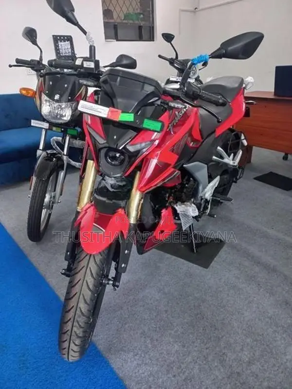 Bajaj Pulsar N160 Premium 2026