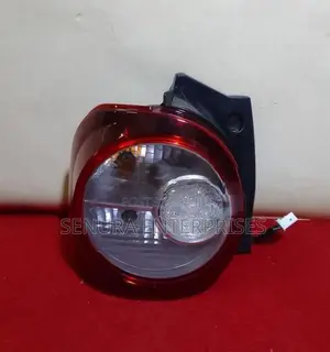 Daihatsu Mira TOCOT LA550 Tail Light Lh