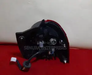 Daihatsu Mira TOCOT LA550 Tail Light Lh
