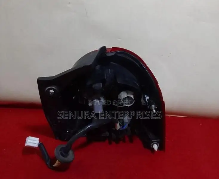 Daihatsu Mira TOCOT LA550 Tail Light Lh