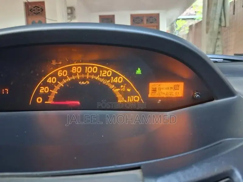 Toyota Vitz KSP 90, 2007