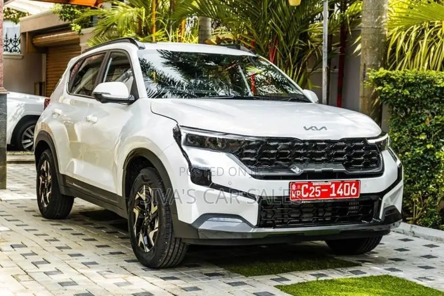 Kia Sonet GTX+ Glacier White 2026