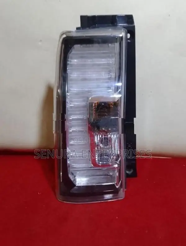 Toyota Mark Grx120 Tail Light Rh