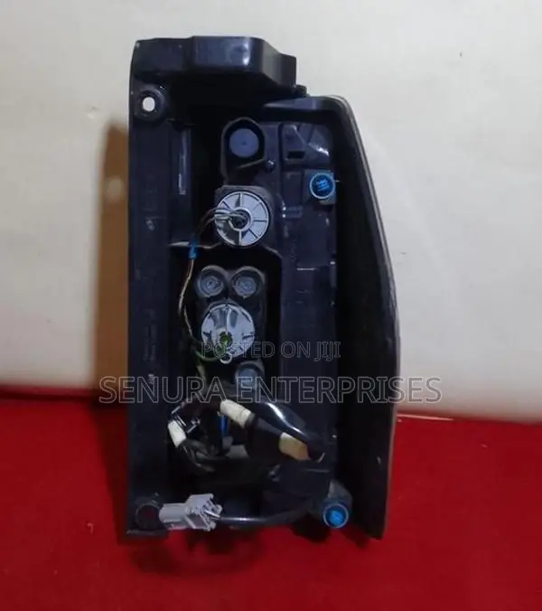 Toyota Mark Grx120 Tail Light Rh
