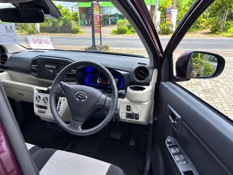 Daihatsu Mira ES X Limited Safety 2025