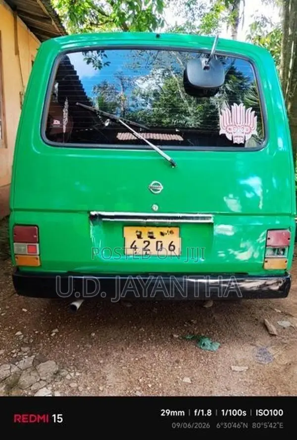 Nissan Caravan 1981