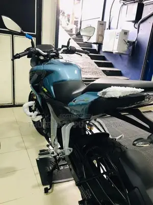 Bajaj Pulsar N160 Premium 2026