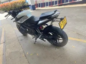 Bajaj Pulsar NS200 2017