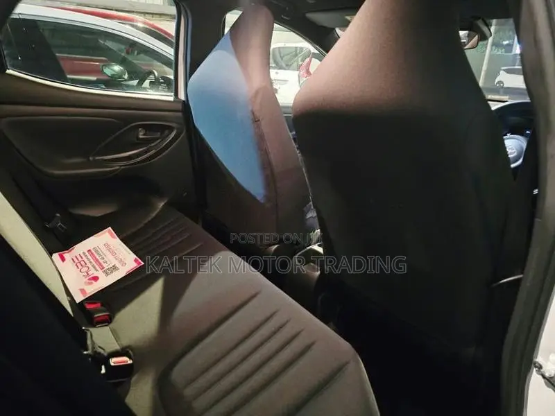 Toyota Yaris G 2024