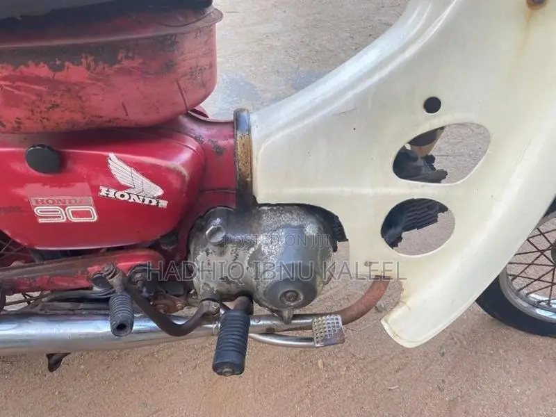 Honda CD 90 2002