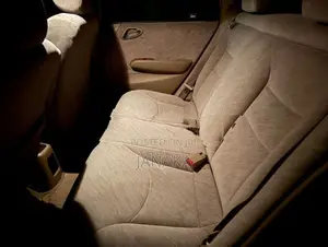 Honda Fit Aria 2005