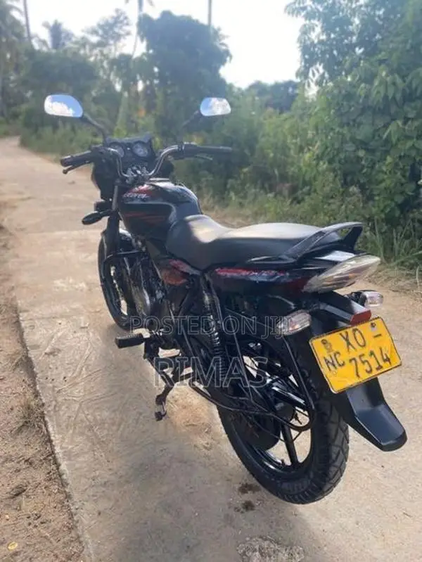 Bajaj Discover 125 2012