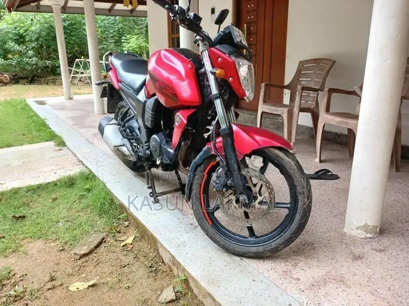 Yamaha FZ 2016