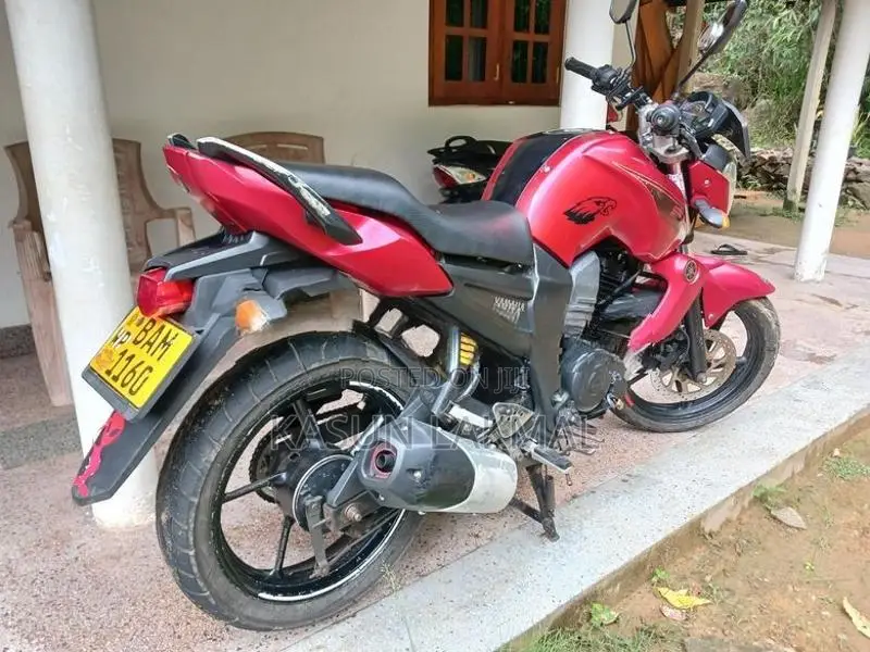 Yamaha FZ 2016