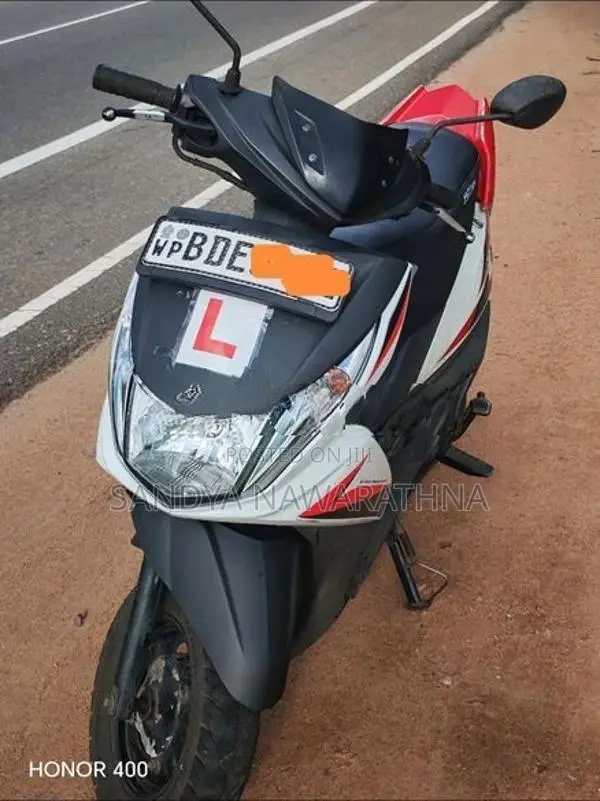 Yamaha Ray ZR 2015