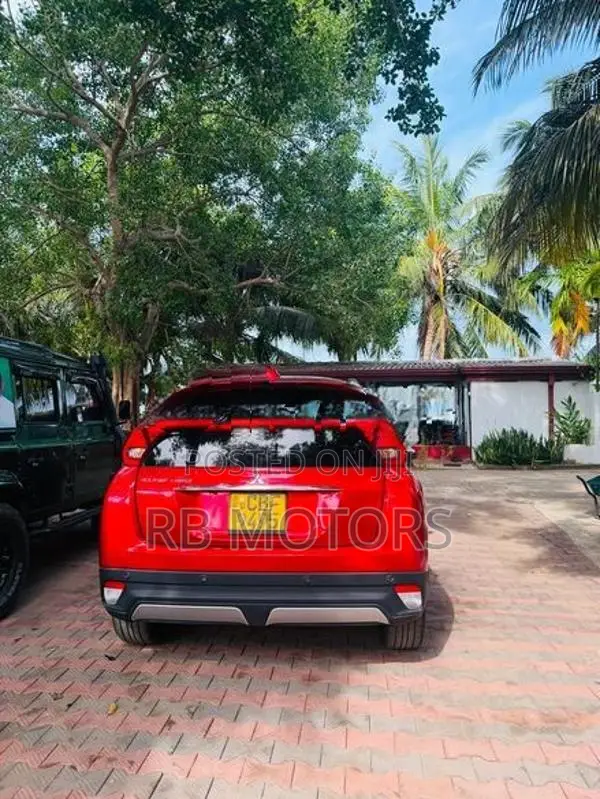 Mitsubishi Eclipse Cross Fully Loaded/Sunroof 2018