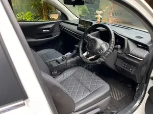 Toyota Yaris Ativ 2025