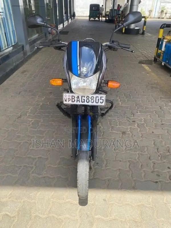 Bajaj Platina 100 2013