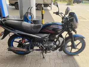 Bajaj Platina 100 2013