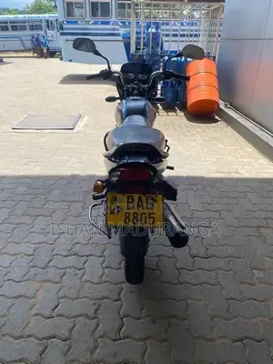 Bajaj Platina 100 2013