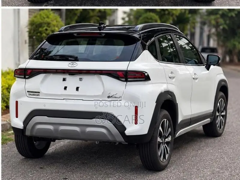 Toyota Taisor V Two Tone 2026