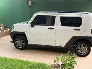 Daihatsu Taft Dark Chrome Venture 2025