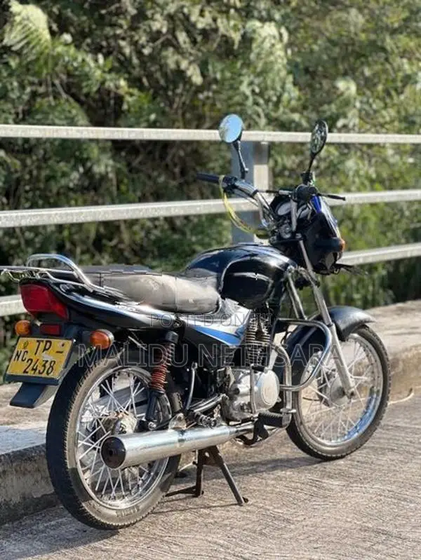 Bajaj CT100 2007
