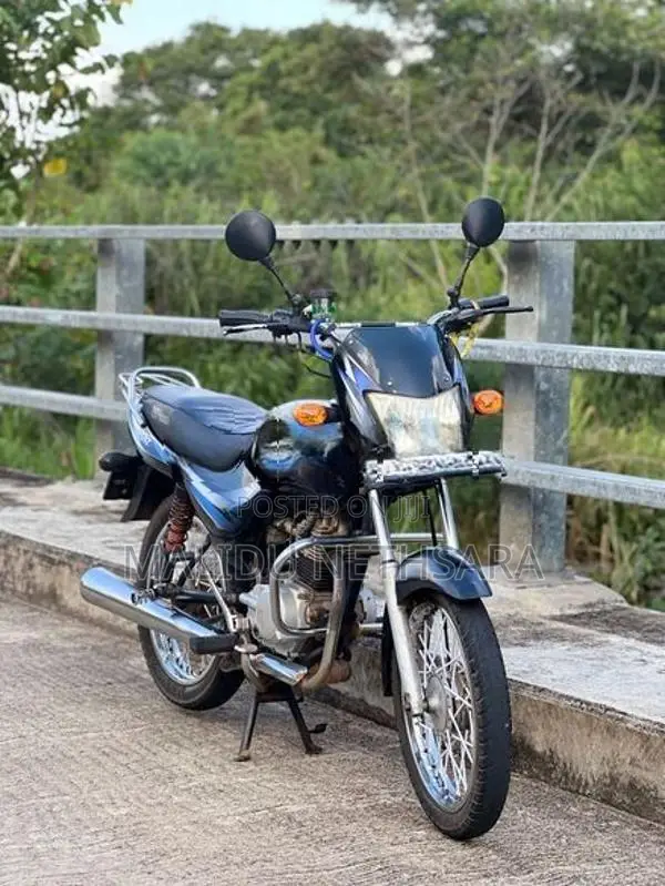Bajaj CT100 2007