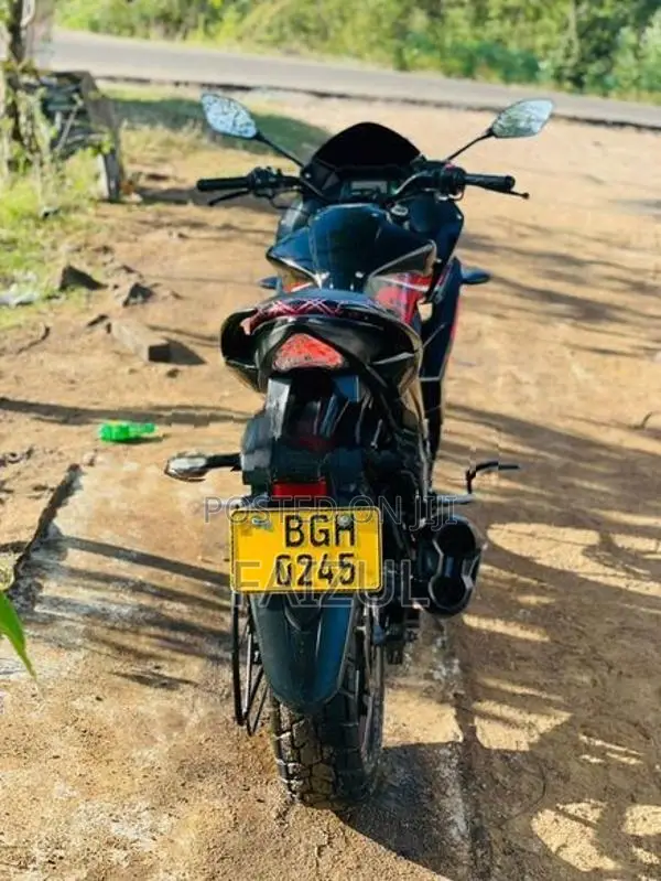 Suzuki Gixxer SF 2018