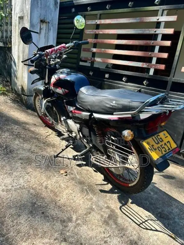 Bajaj CT100 2007