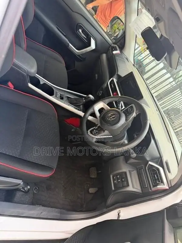Toyota Raize Z 1200C Petrol 2024