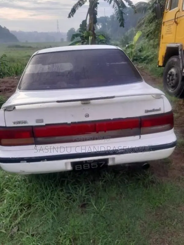 Toyota Corona 1991