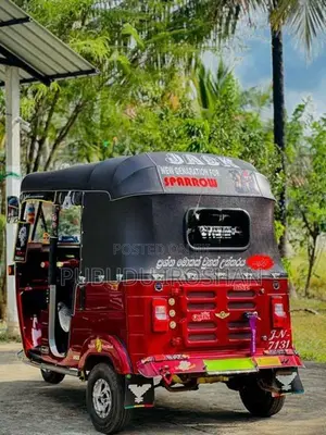 Bajaj RE 2004