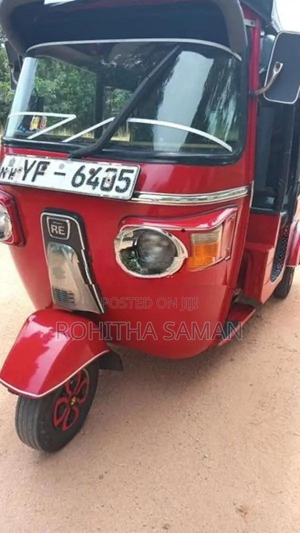 Bajaj RE Three Wheeler 2011