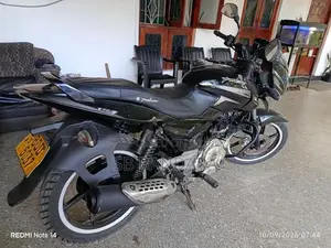 Bajaj Pulsar 150 2015