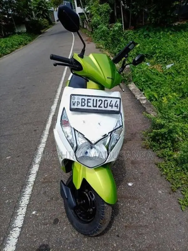 Honda Dio 2017