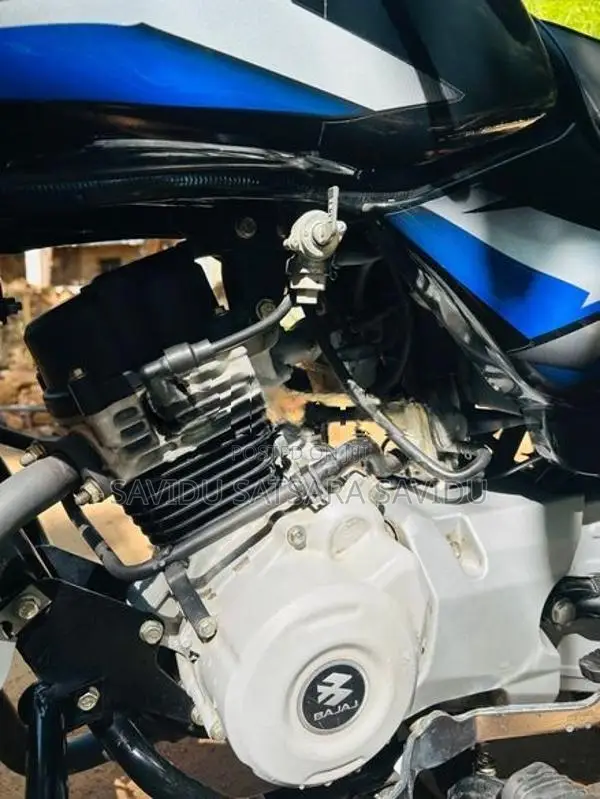 Bajaj CT100 2024