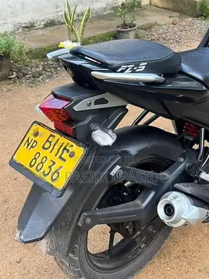 Yamaha FZ 2018