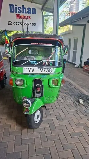 Bajaj RE 4 Stroke 2012