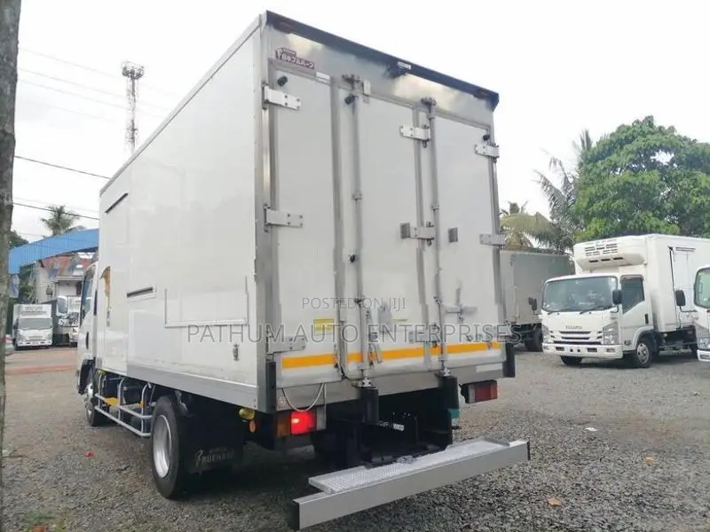 Isuzu 350 2017
