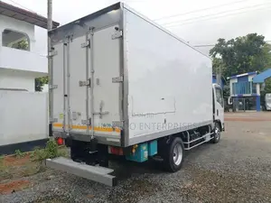 Isuzu 350 2017