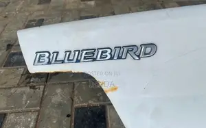Nissan Bluebird Dicky Door