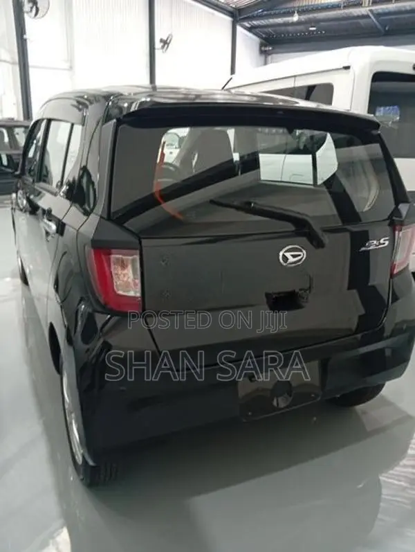 Daihatsu Mira L 2023